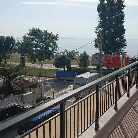 Kleanthis Blue Apartment Nea Vrasna Ngoại thất bức ảnh