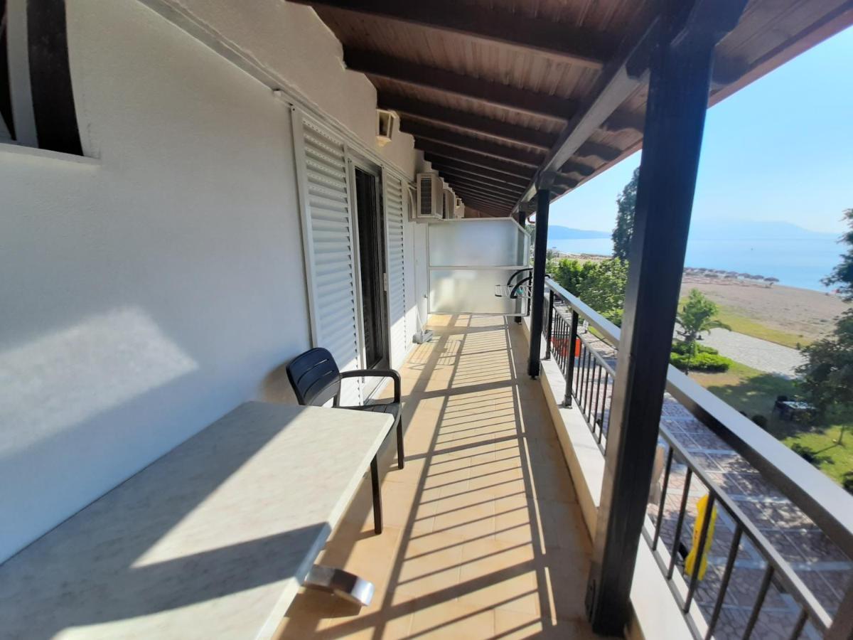 Kleanthis Blue Apartment Nea Vrasna Ngoại thất bức ảnh