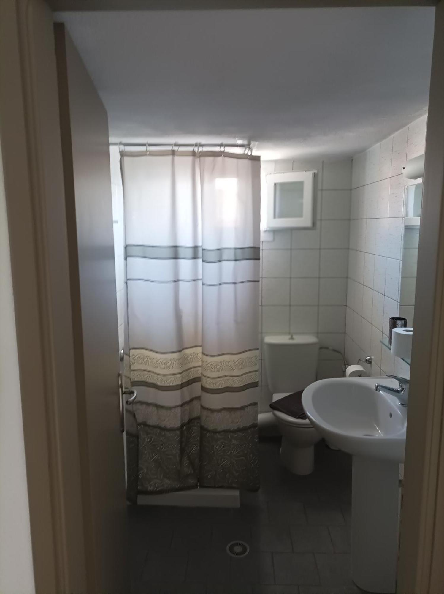 Kleanthis Blue Apartment Nea Vrasna Ngoại thất bức ảnh