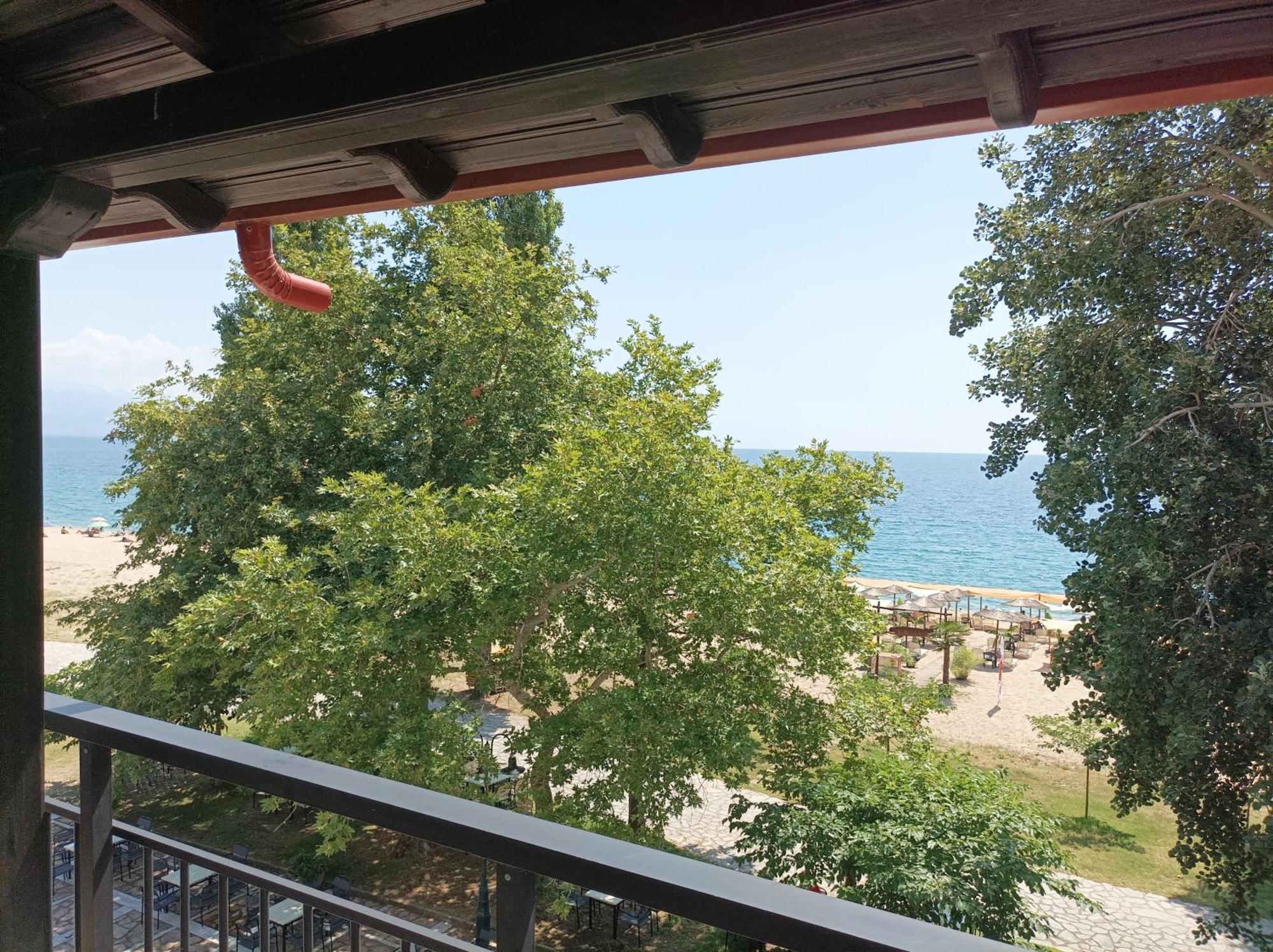 Kleanthis Blue Apartment Nea Vrasna Ngoại thất bức ảnh